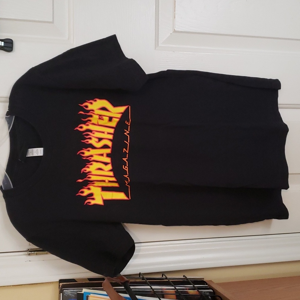 Thrasher skating t-shirt
